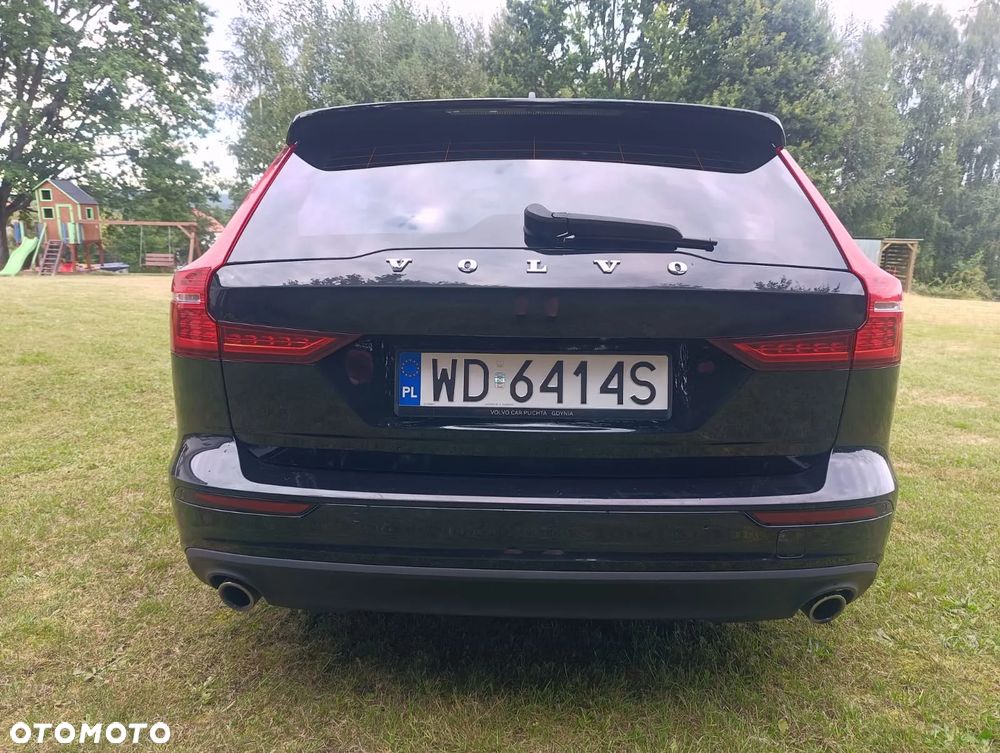 Volvo V60 D4 Momentum Pro - 4