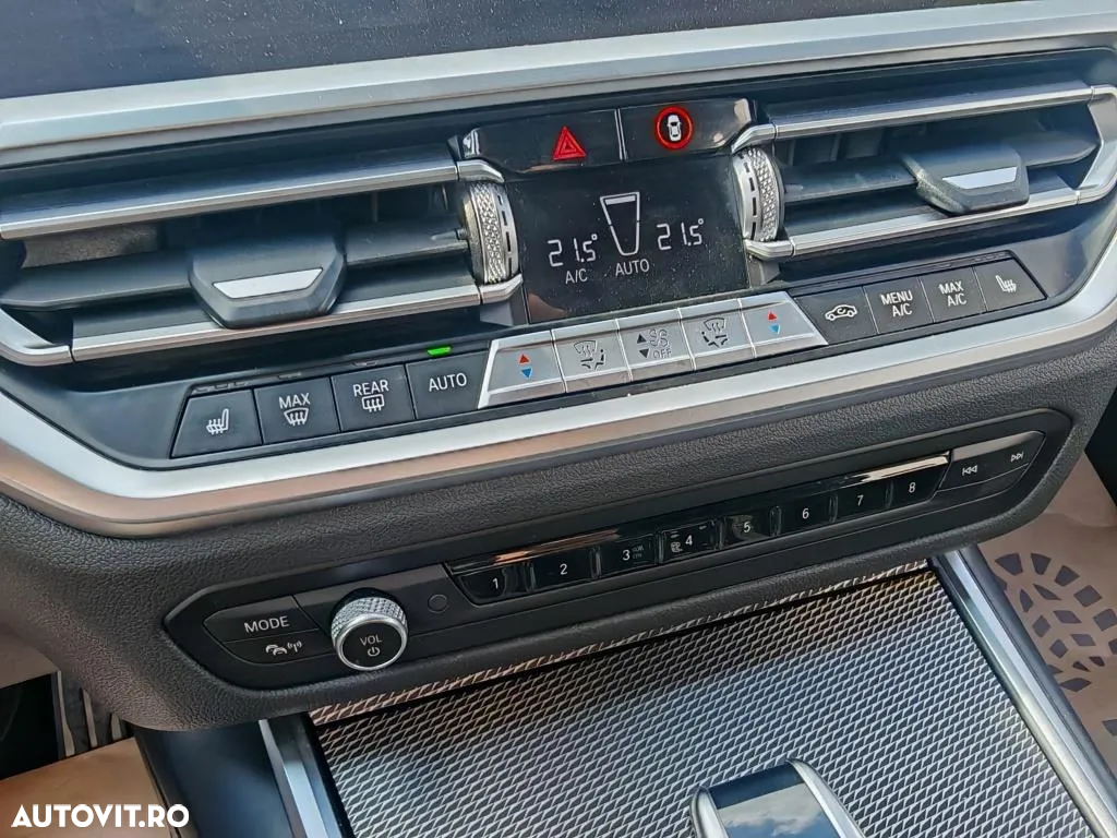 BMW Seria 3 320d xDrive AT MHEV - 22