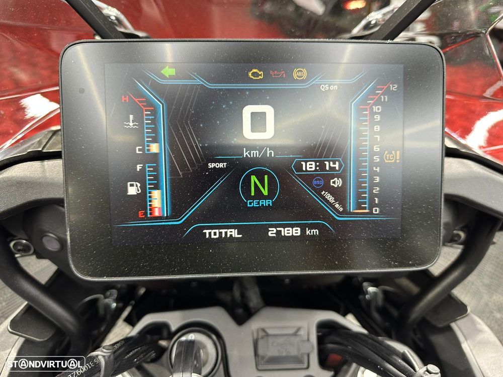 QJ Motor SRT 900SX - 10