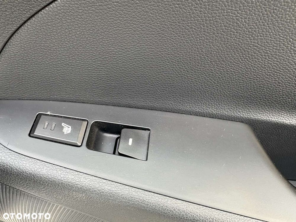 Hyundai Tucson 2.0 CRDi 2WD Trend - 33