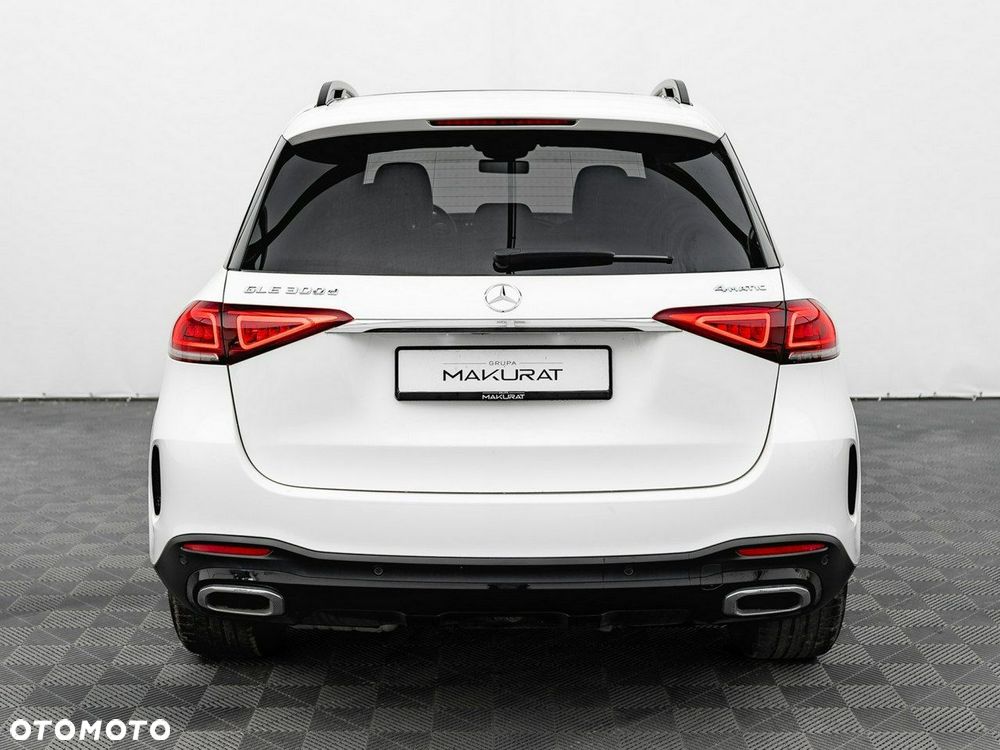 Mercedes-Benz GLE - 11