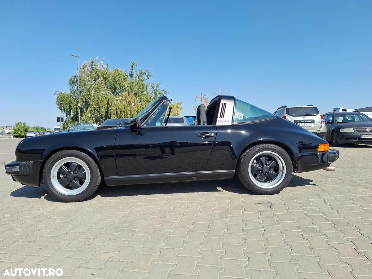 Porsche 911 - 8
