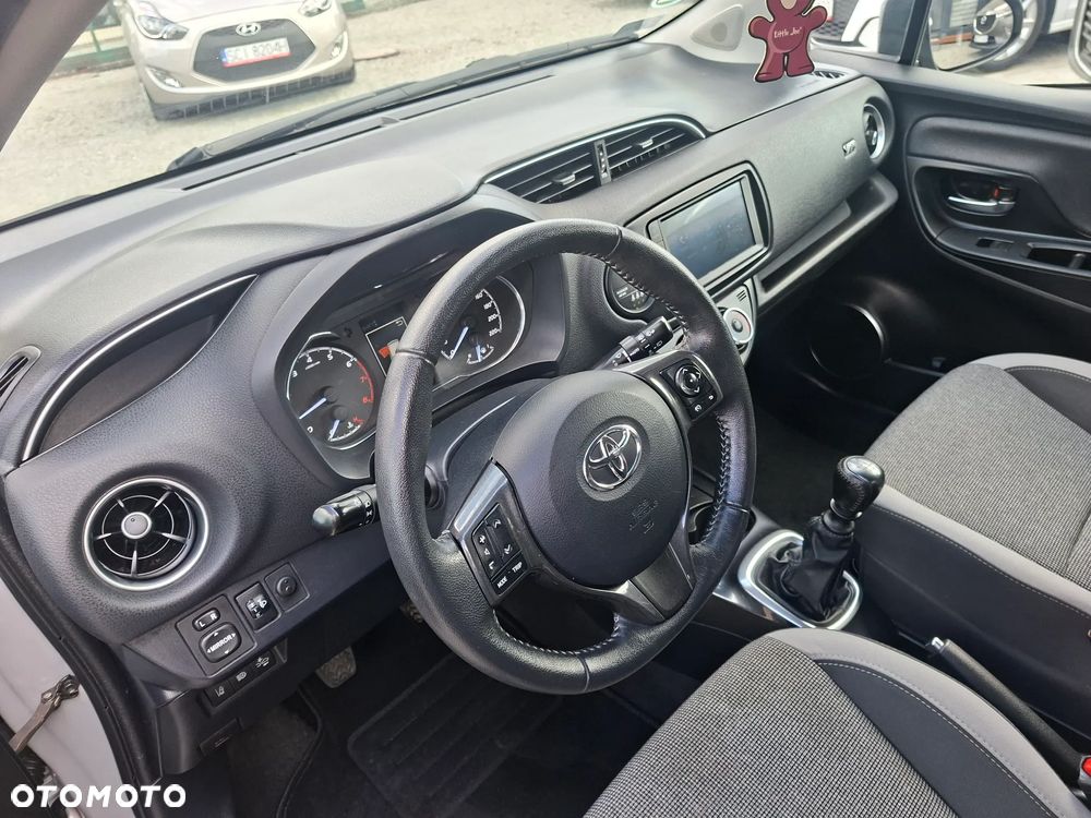 Toyota Yaris 1.5 20th Anniversary - 6