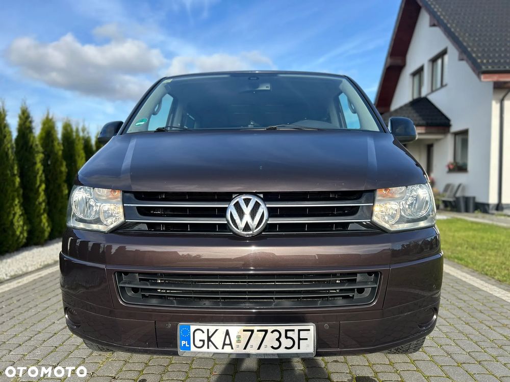Volkswagen Caravelle - 38