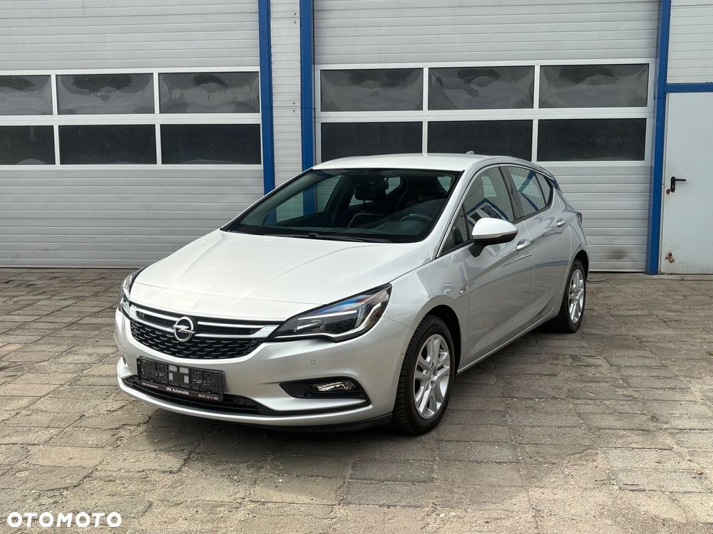 Opel Astra - 1