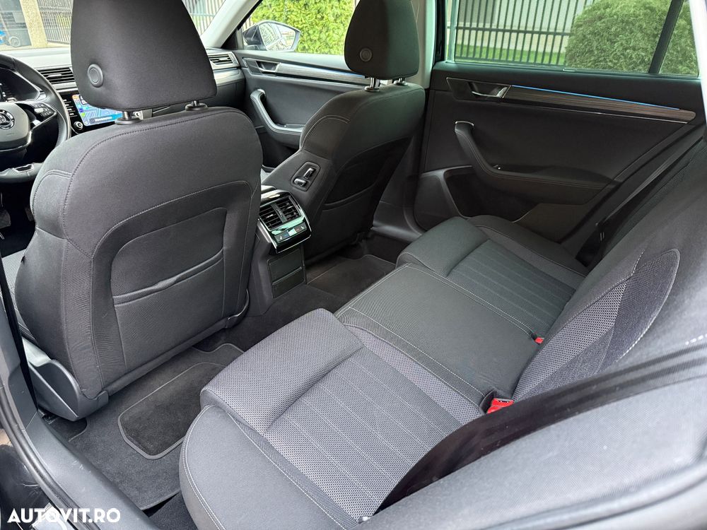 Skoda Superb 2.0 TDI DSG Style - 5