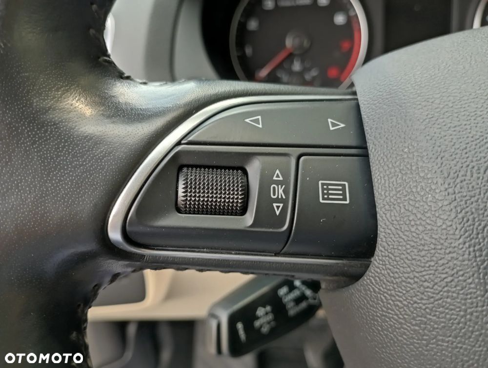 Audi Q3 1.4 TFSI Edycja Specjalna - 28