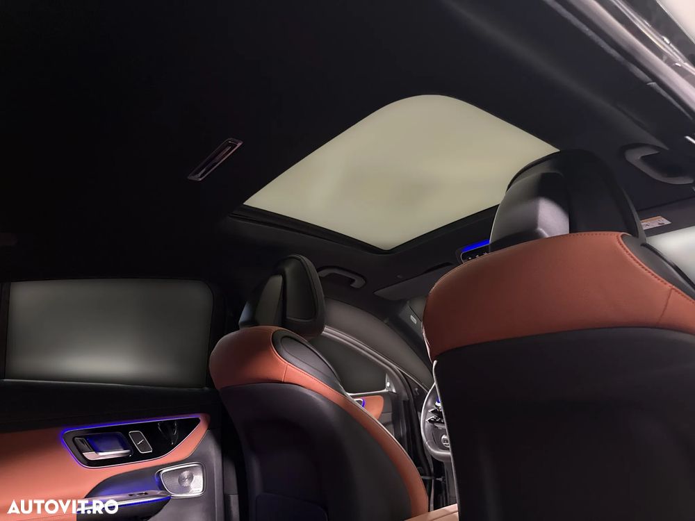 Mercedes-Benz GLC Coupe 300 4MATIC MHEV - 24