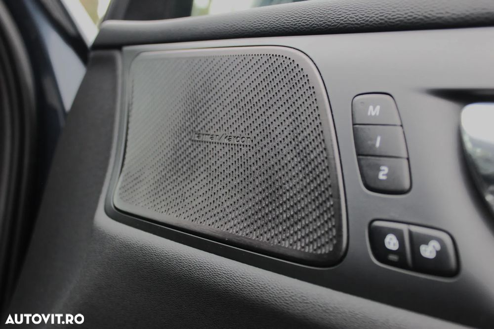 Volvo S60 B4 B DKG Plus Dark - 16