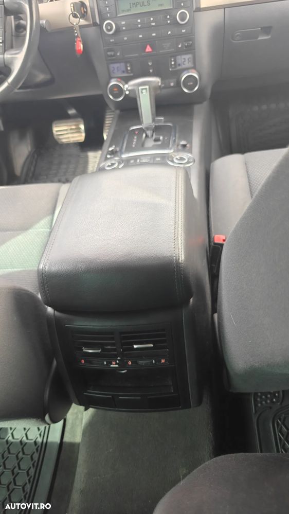 Volkswagen Touareg 3.0 V6 TDI DPF Automatik - 11