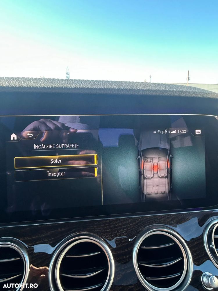 Mercedes-Benz E 300 4MATIC 9G-TRONIC AMG Line - 31