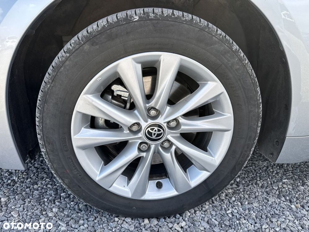 Toyota Corolla 2.0 Hybrid Comfort - 17