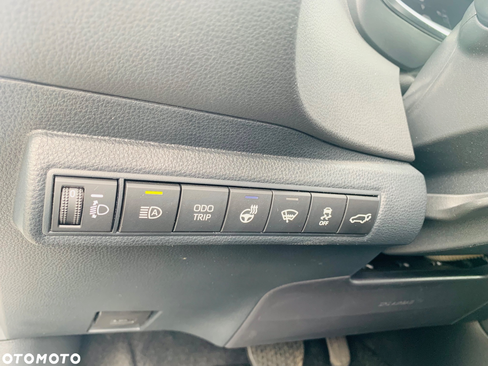 Toyota Corolla 1.8 Hybrid GR Sport Dynamic - 32