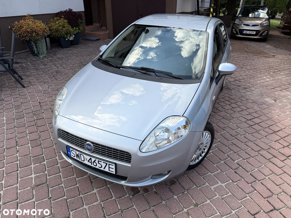 Fiat Grande Punto 1.2 8V Dynamic - 19