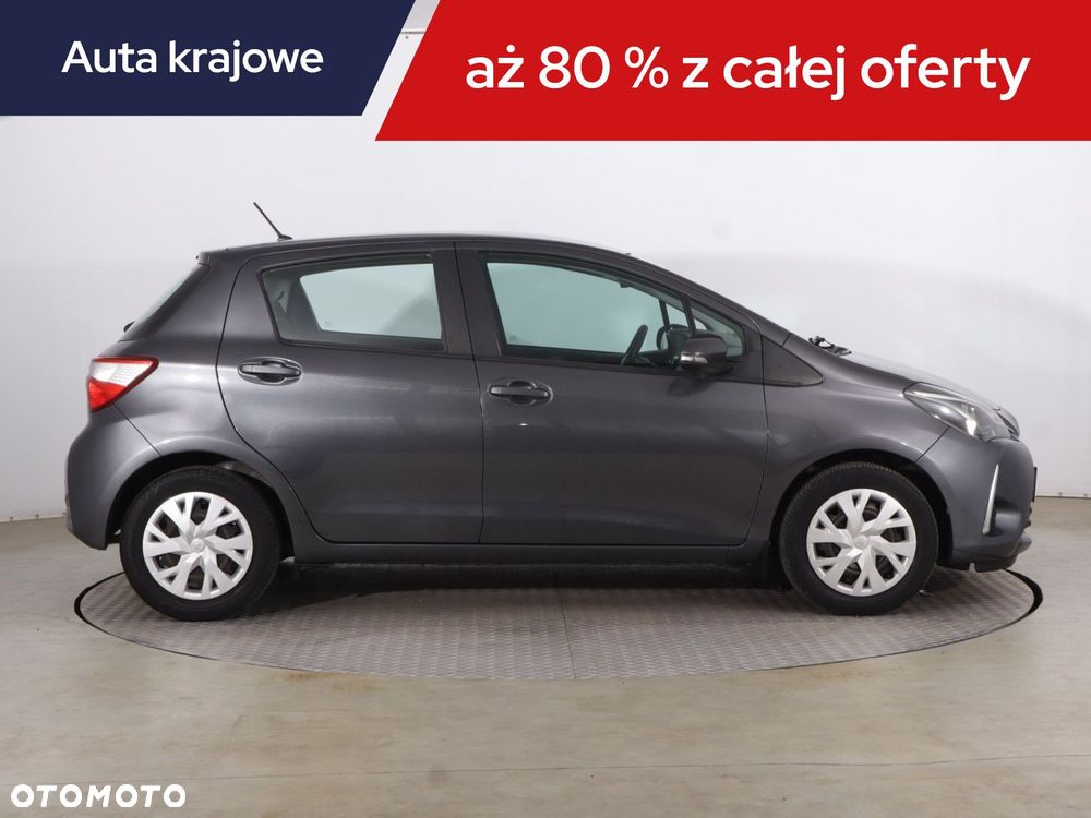 Toyota Yaris - 8