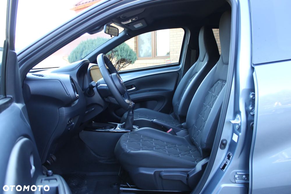 Toyota Aygo X 1.0 VVT-i Executive - 14