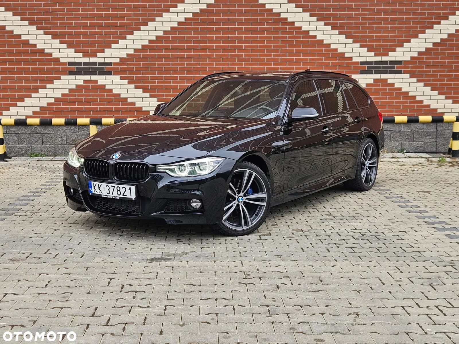 BMW Seria 3 330i xDrive M Sport Shadow - 1