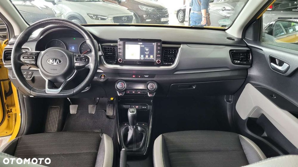 Kia Stonic - 27