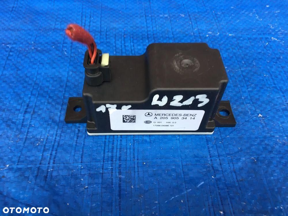 Mercedes W213 E Klasa Moduł Sterownik Napiecia A2059053414 - 1