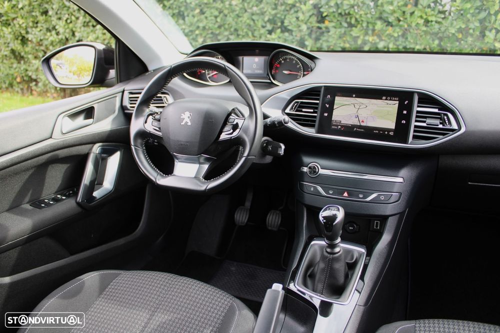 Peugeot 308 1.2 PureTech Active - 22