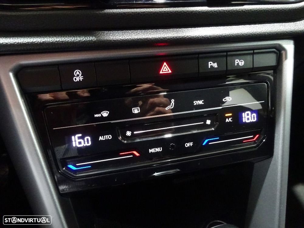 VW T-Roc 1.5 TSI Life DSG - 28