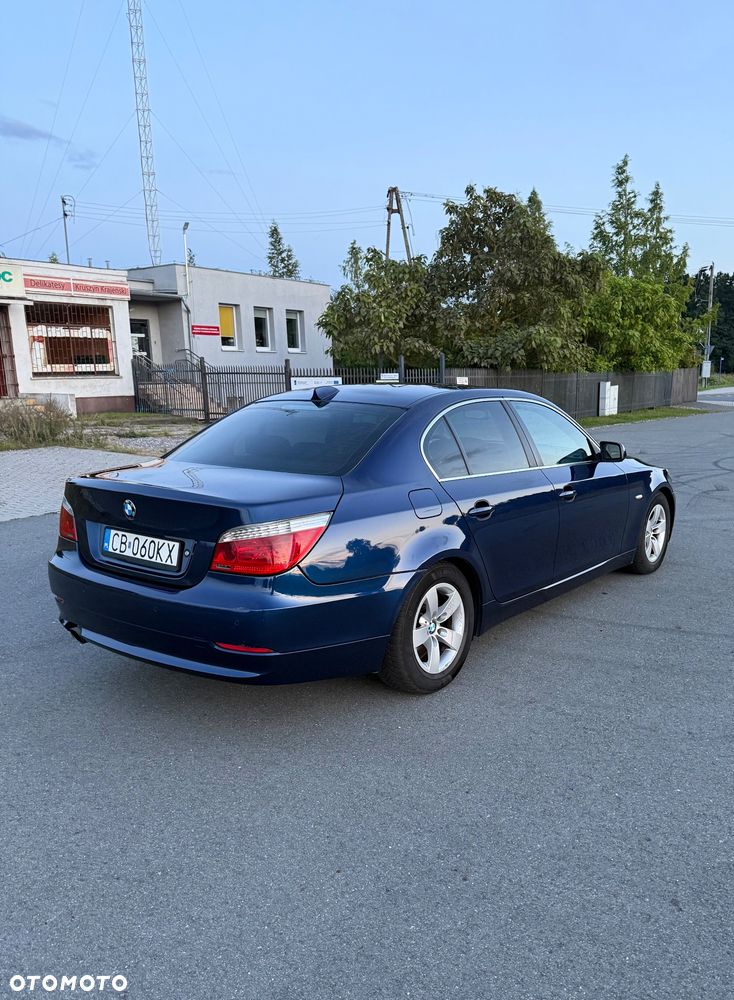 BMW Seria 5 520d - 12