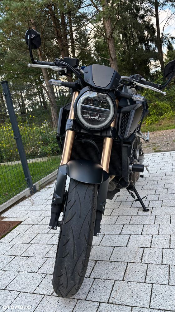 Honda CB - 2