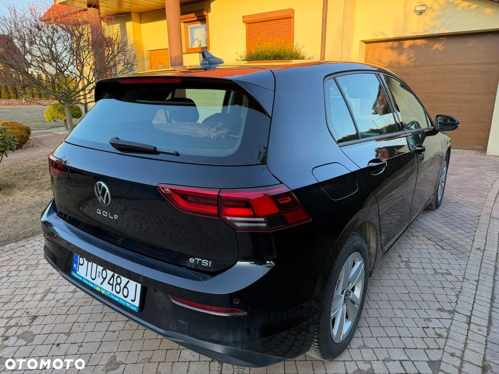 Volkswagen Golf 1.5 eTSI OPF DSG Life - 5