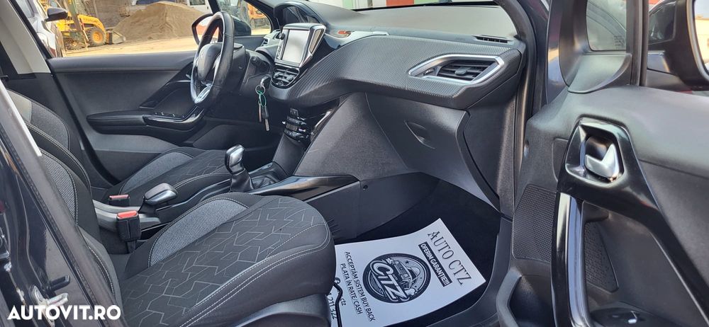 Peugeot 2008 1.2 VTi Access - 24