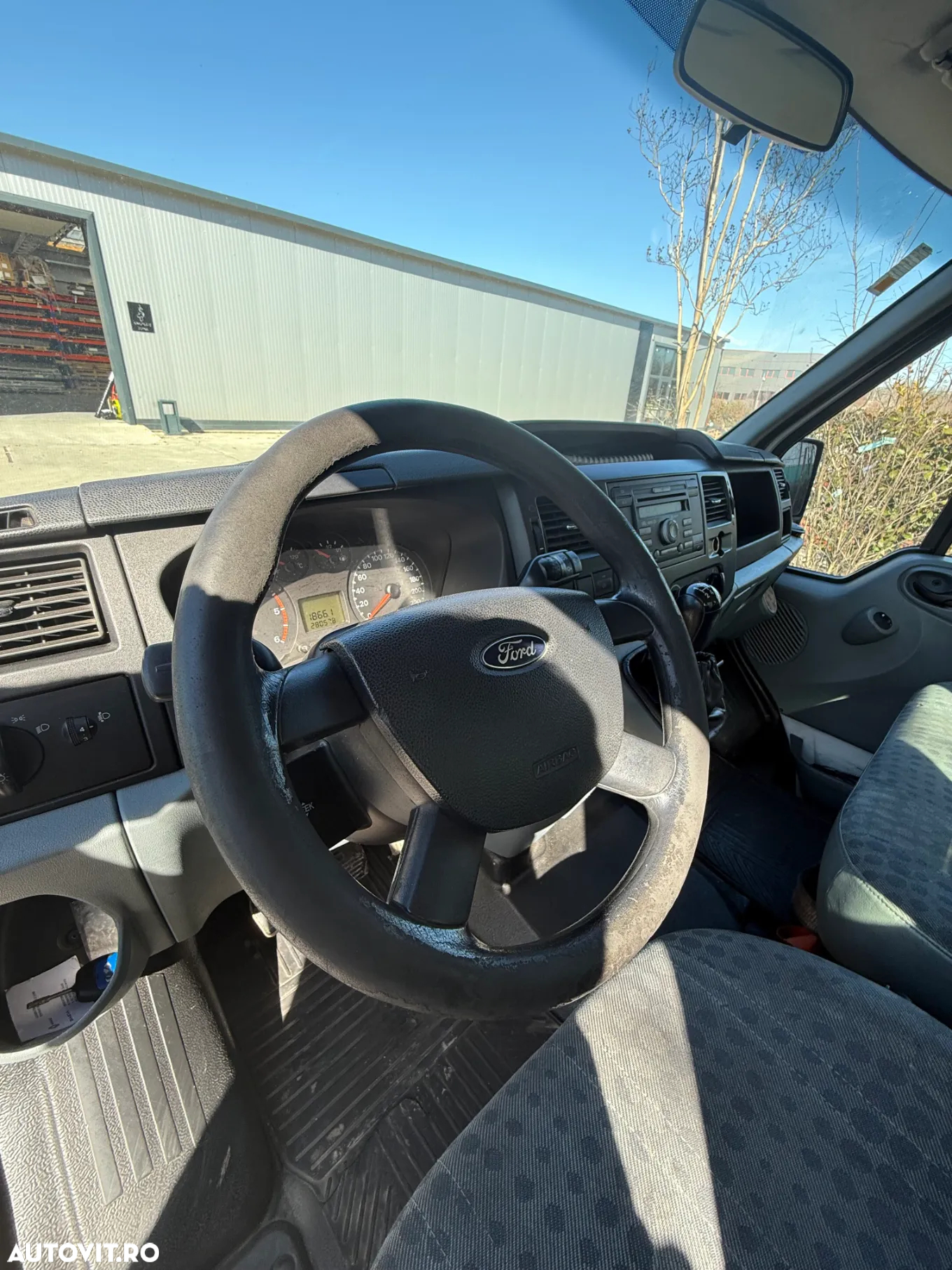 Ford Transit - 9