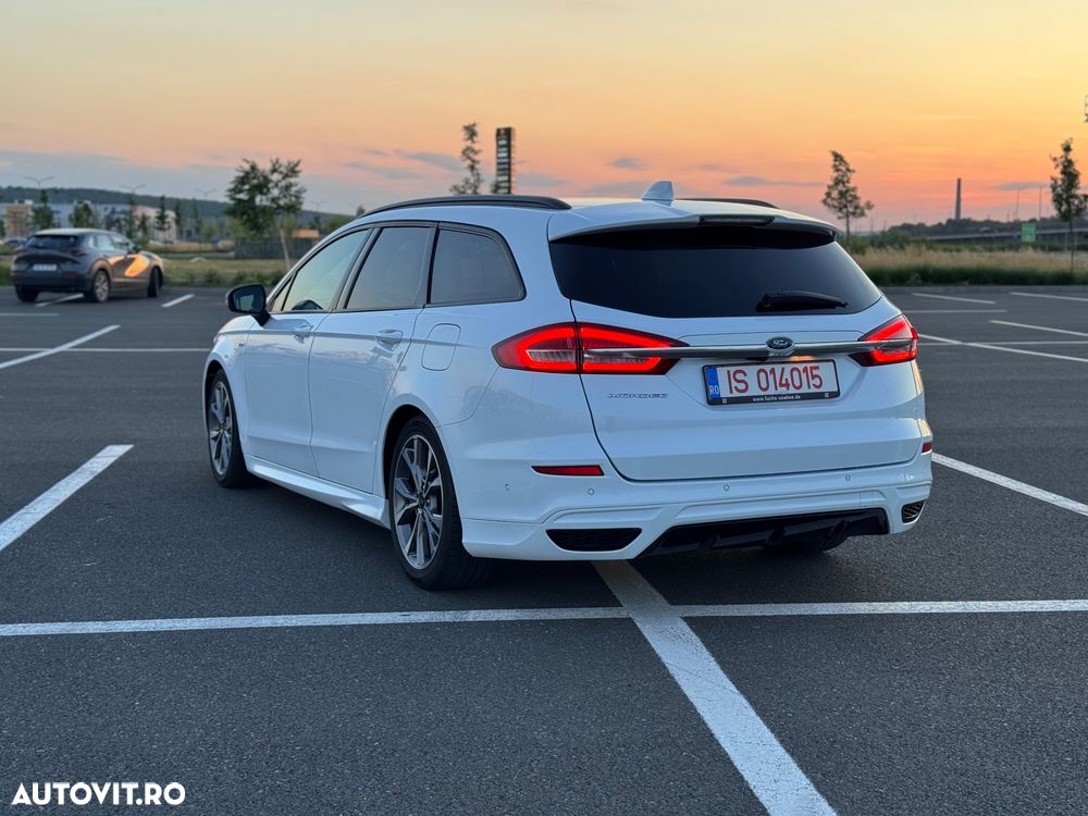 Ford Mondeo 2.0 TDCi Aut. ST Line High - 33