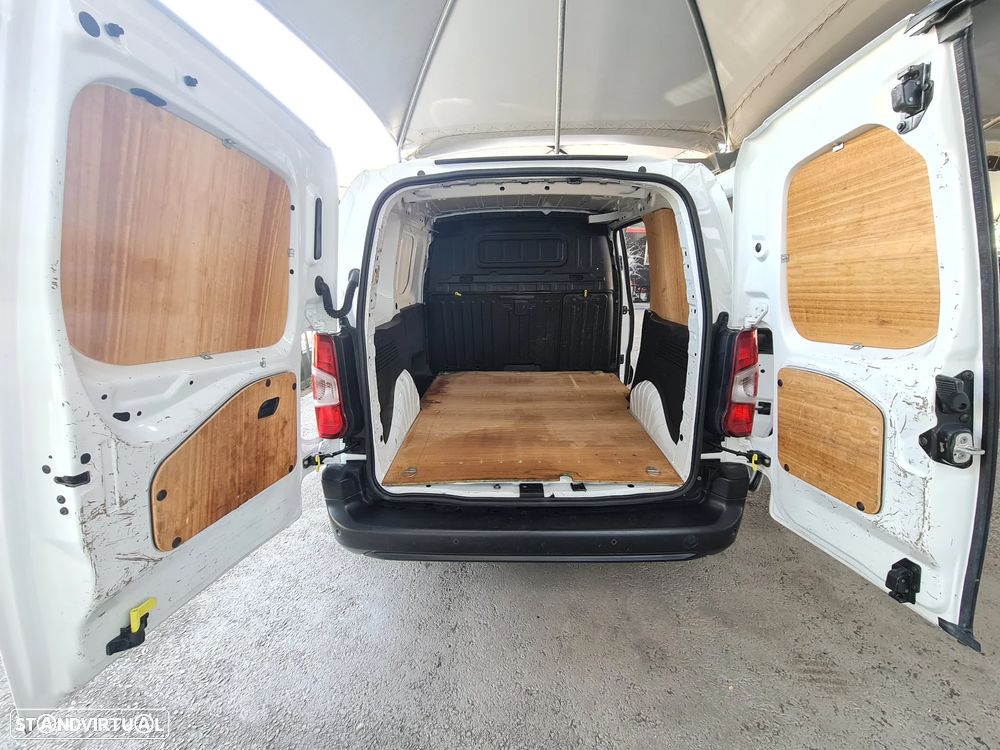 Citroën Berlingo Asphalt 1.6 HDi 100cv Câmara CarPlay IVA Dedutível - 14