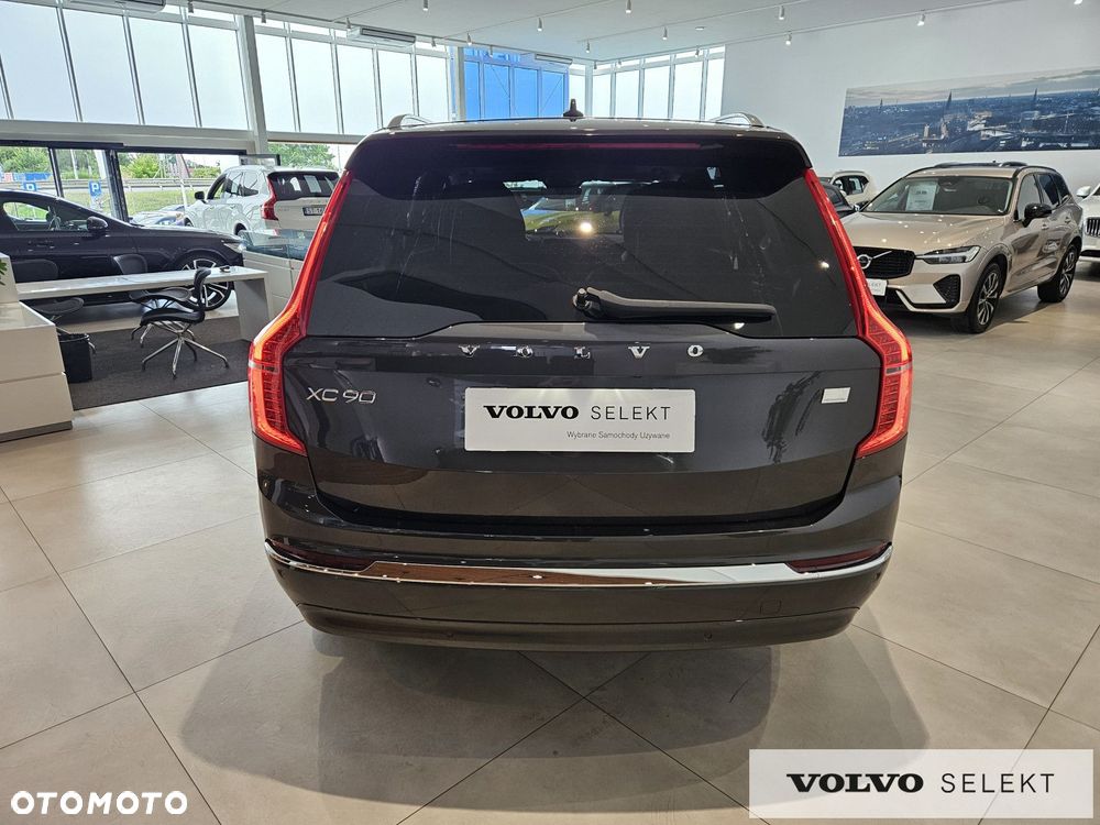 Volvo XC 90 - 7