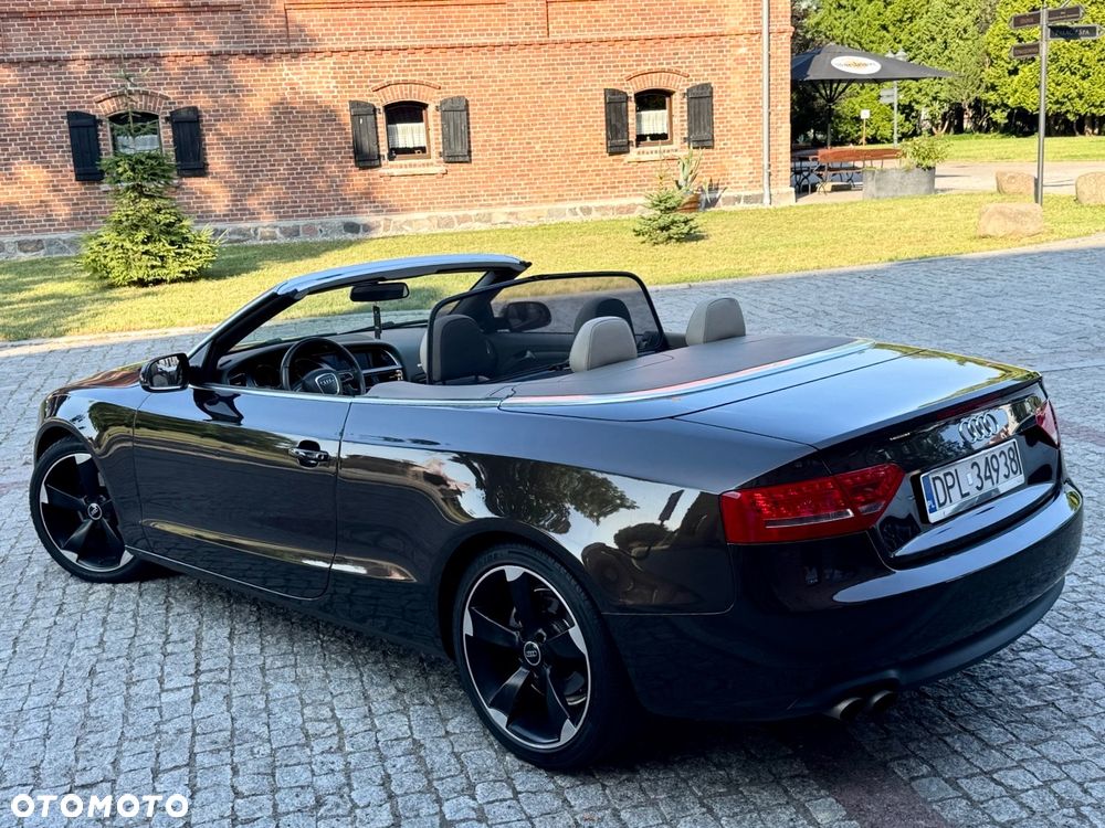 Audi A5 Cabrio - 2