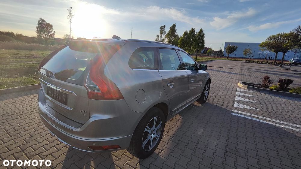 Volvo XC 60 D5 AWD Summum - 4