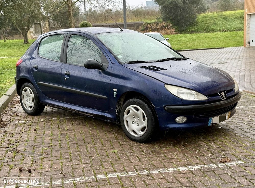 Peugeot 206 1.1 XR Présence - 3