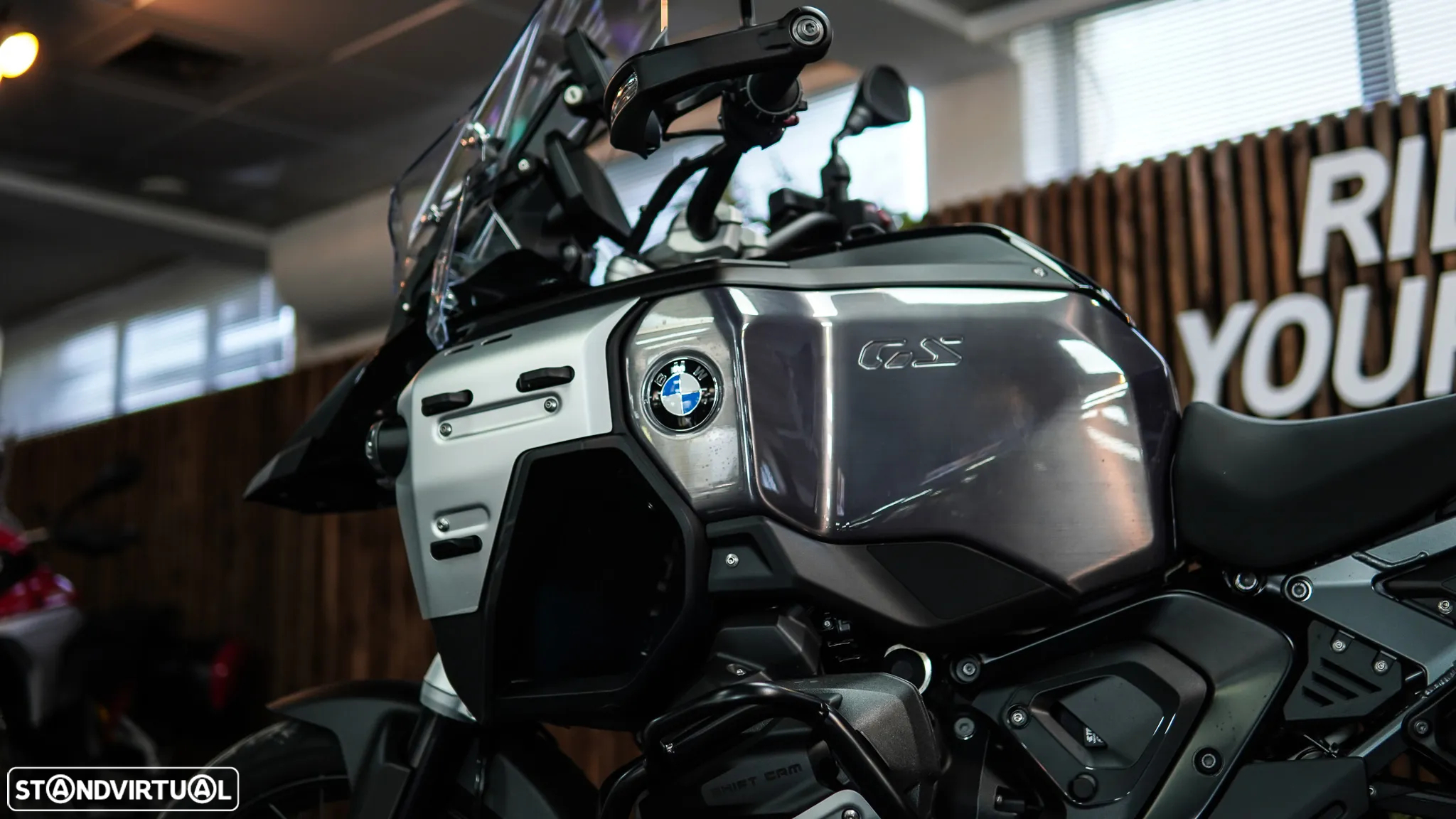 BMW R 1300 GS Adventure TRIPLE BLACK Rebaixada ASA - 38
