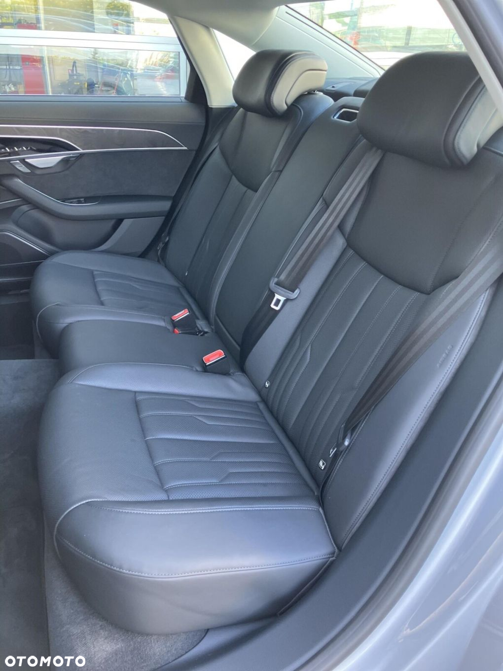 Audi A8 - 17