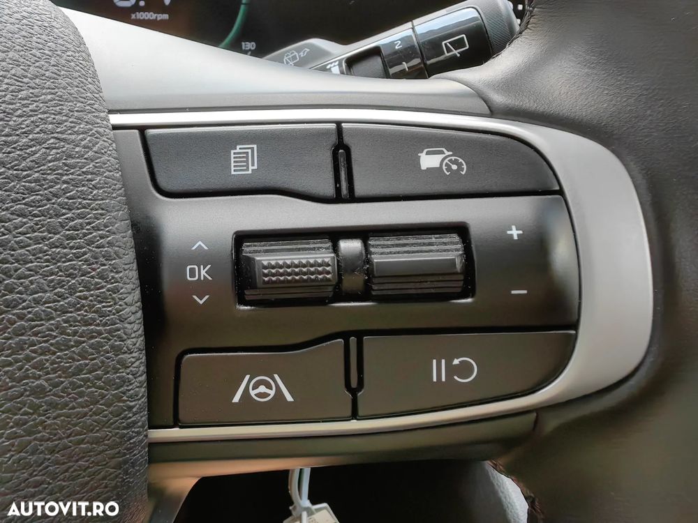Kia Sportage 1.6 DSL MHEV 7DCT HP 4x2 Business Line - 26