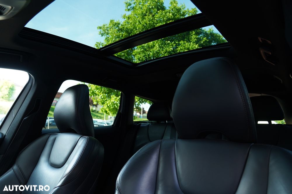 Volvo XC 60 D4 Geartronic Summum - 19