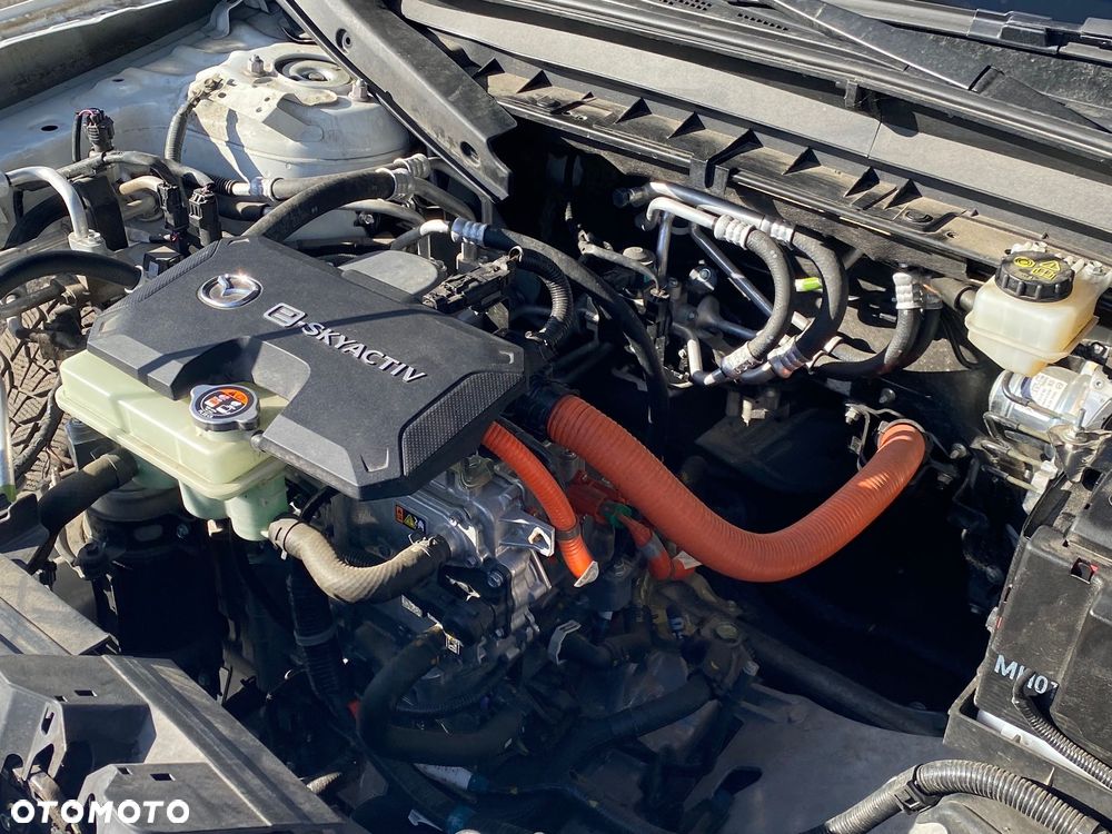Mazda MX-30 e-SKYACTIV - 6