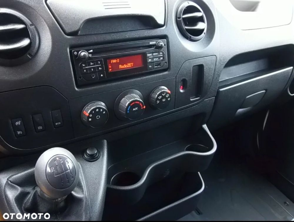 Renault Master III 12 europalet z pracą - 4