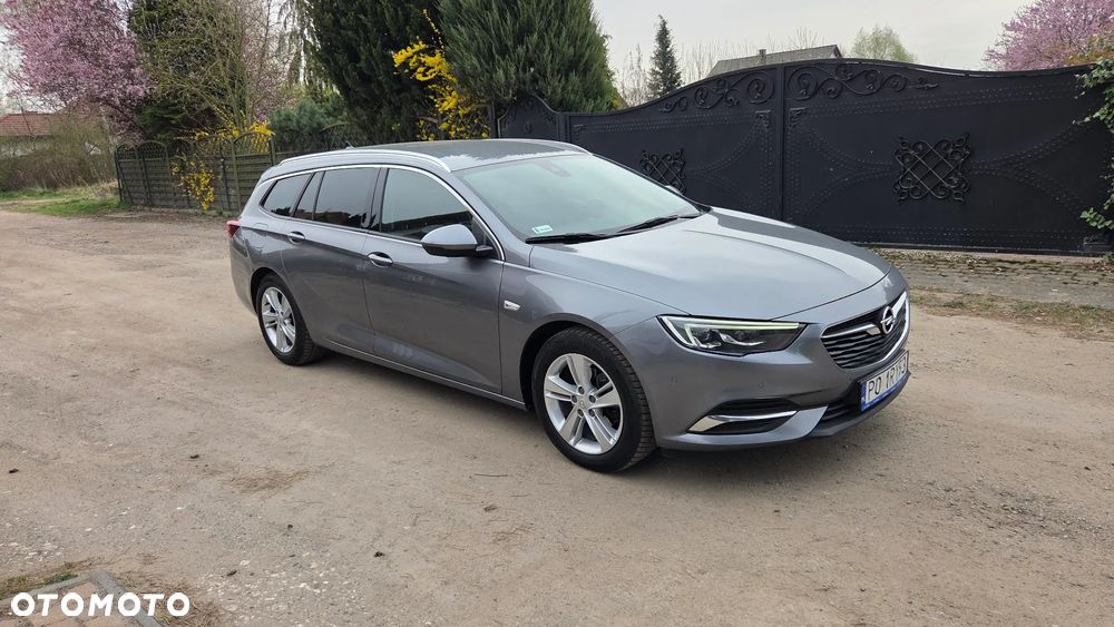 Opel Insignia 1.6 CDTI Executive - 1