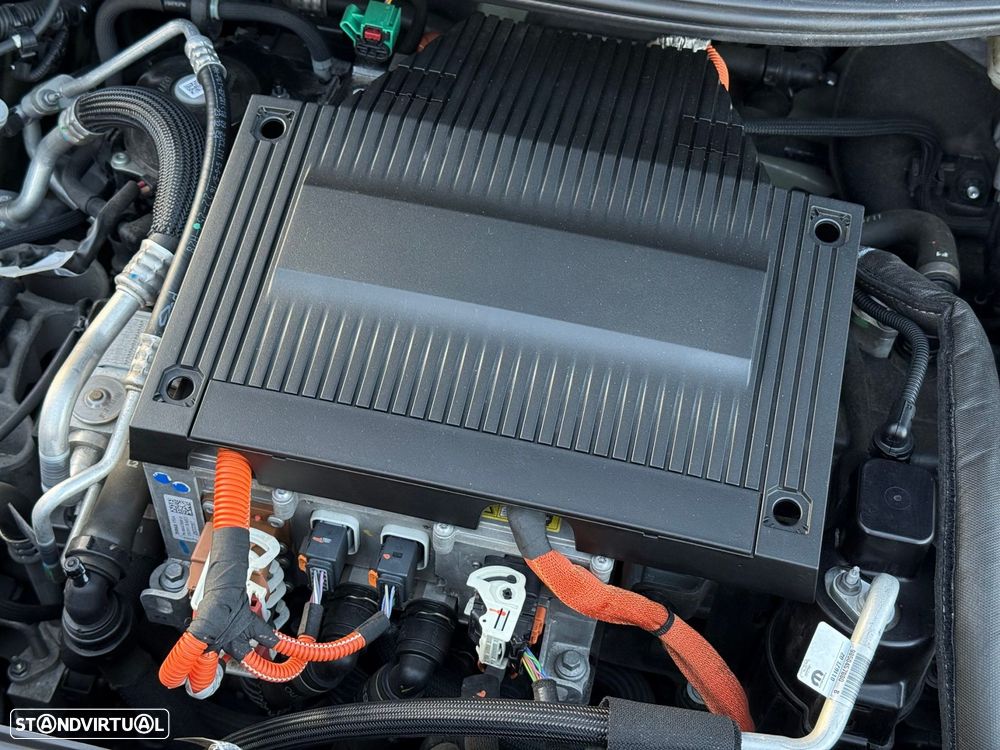 Peugeot e-208 50 kWh GT - 46