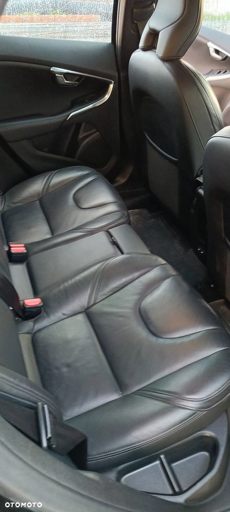 Volvo V40 - 15