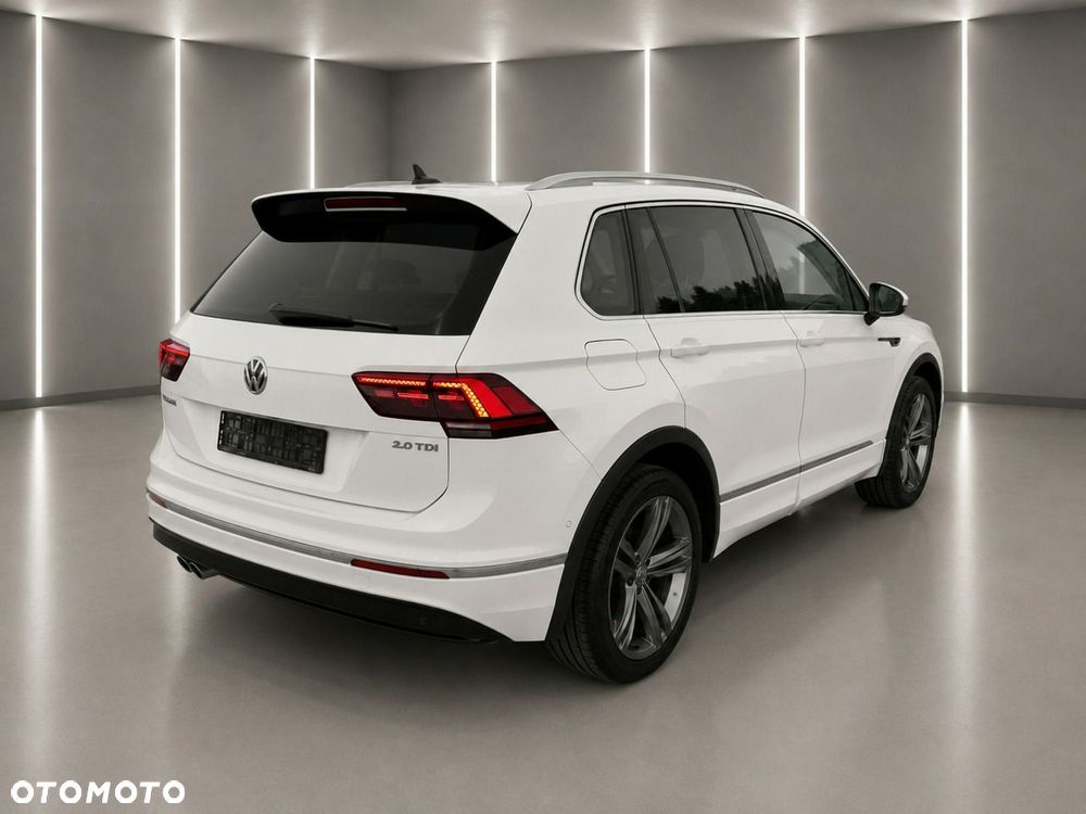 Volkswagen Tiguan - 8