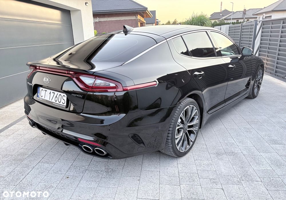 Kia Stinger 2.0 T-GDI GT Line - 11