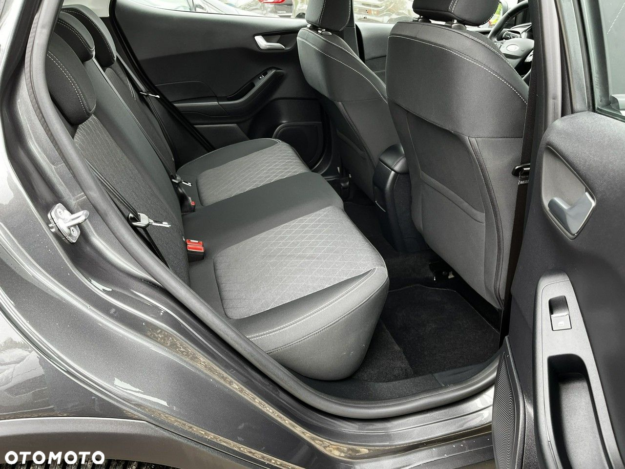 Ford Fiesta 1.0 EcoBoost S&S ACTIVE PLUS - 31