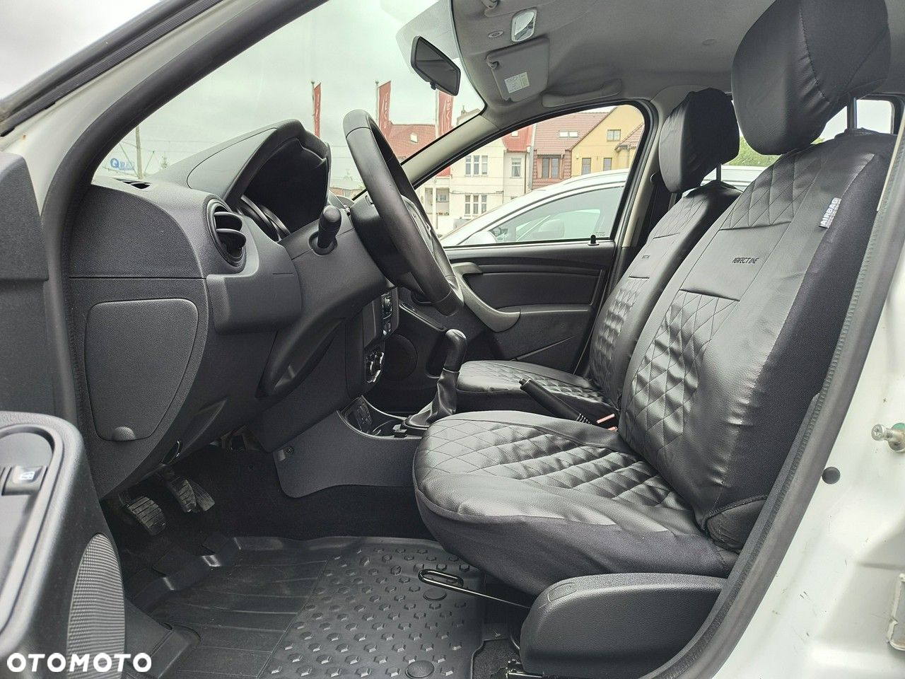 Dacia Duster - 8