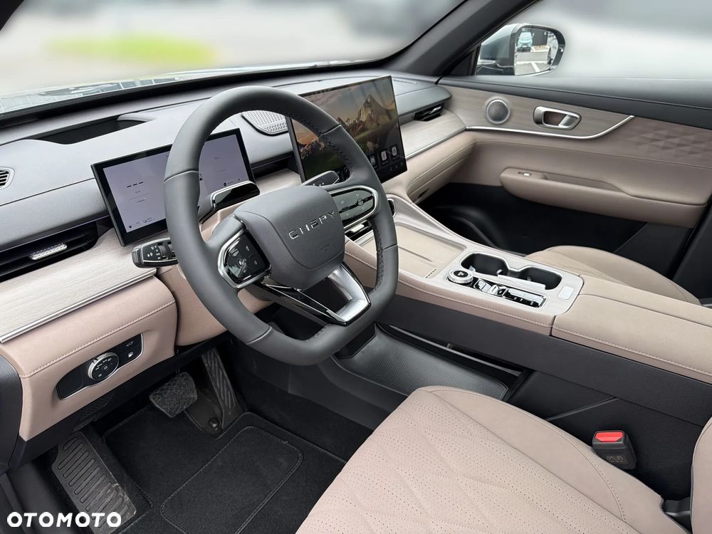 Chery Tiggo 8 1.5 T-GDI Super Hybrid Prestige DCT - 12